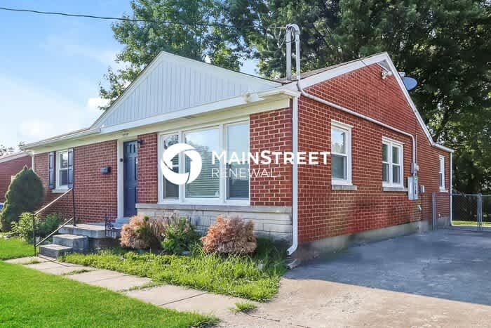 1615 Stafford Avenue – photo 3