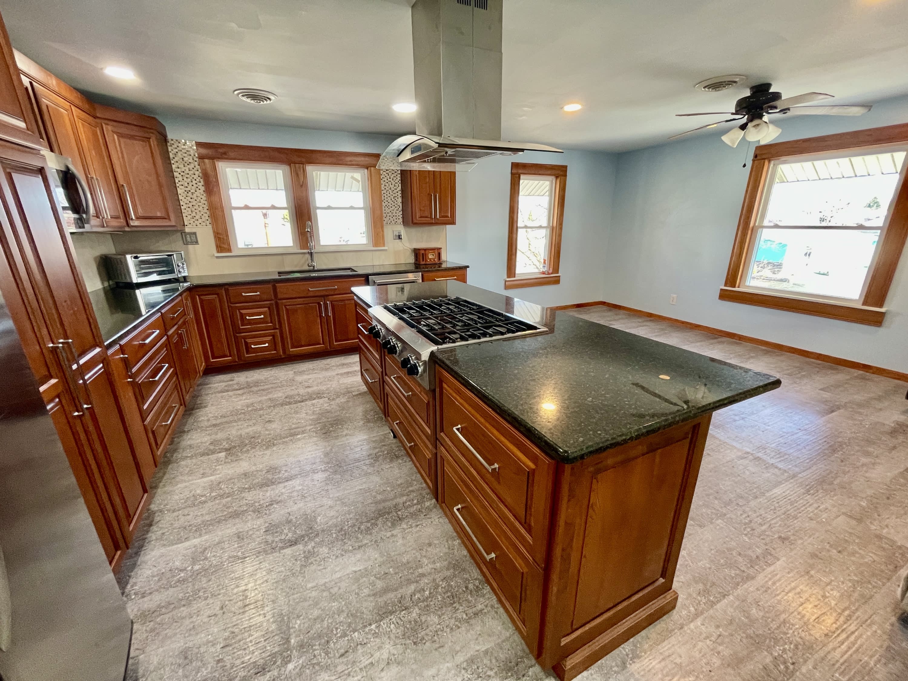 1403 South Main Street – photo 5