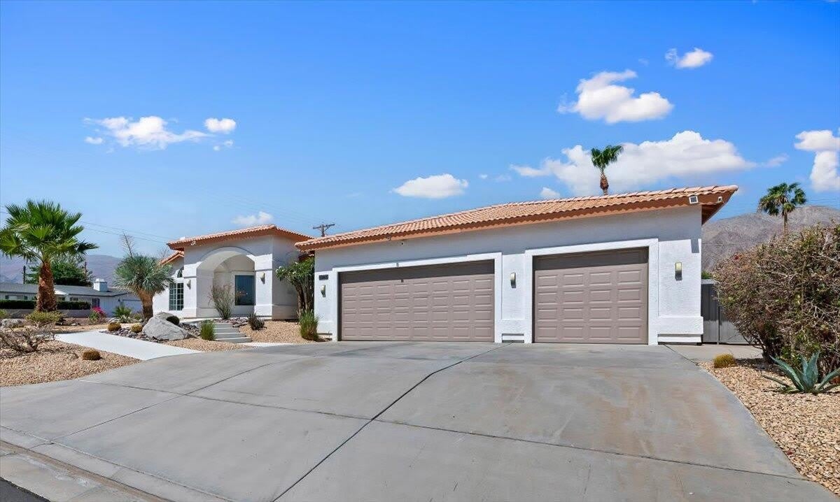 53245 Avenida Martinez – photo 2