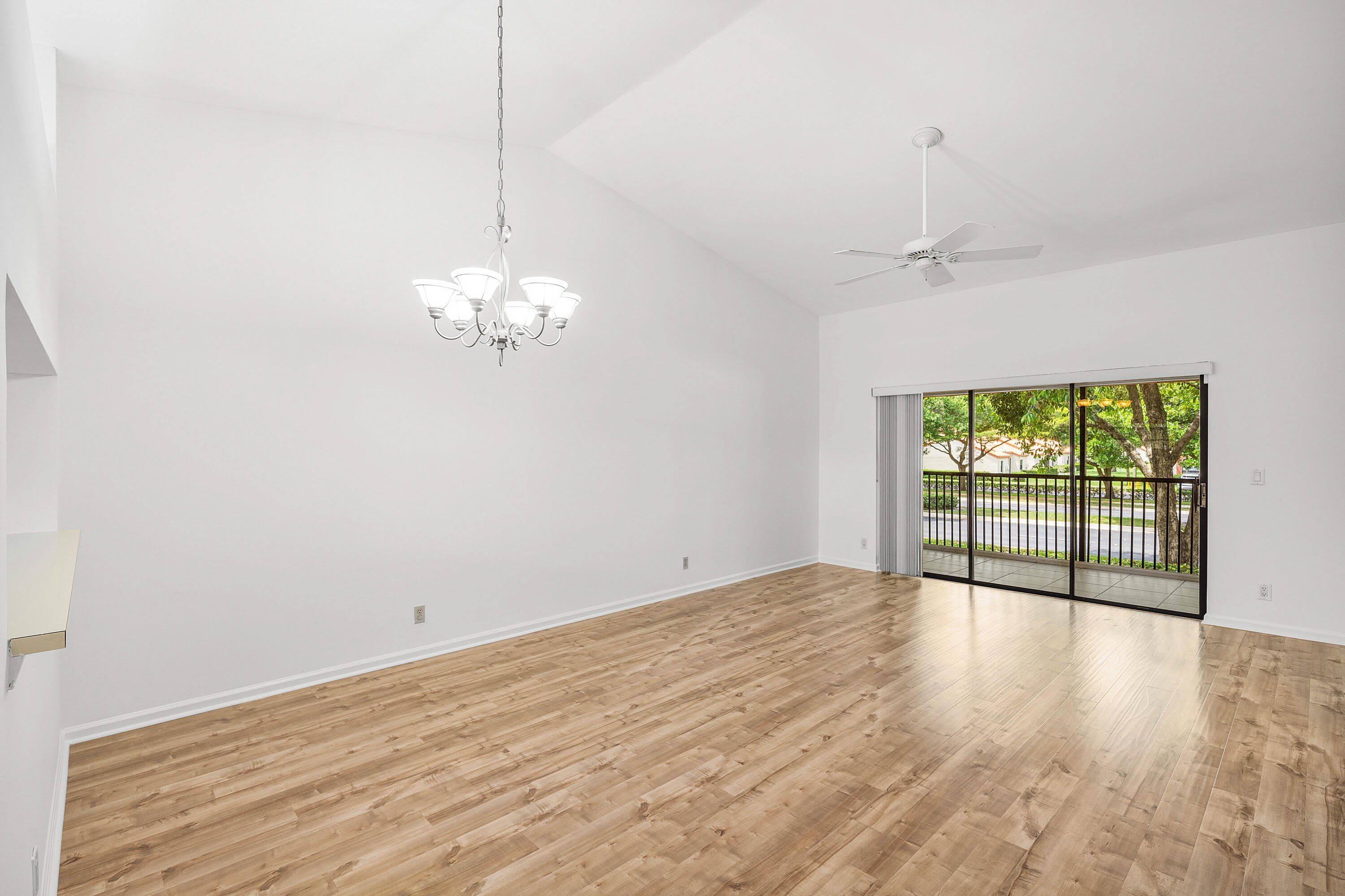 206 Congressional Way – photo 1