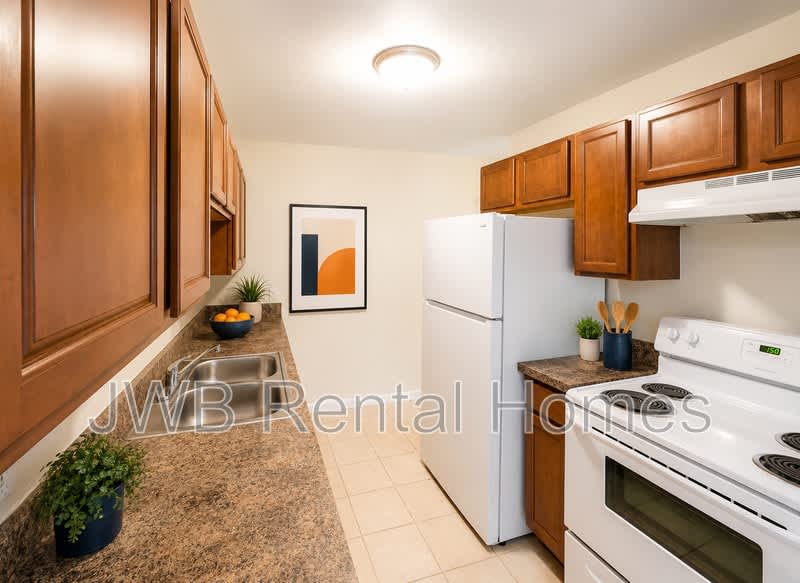 4523 Merrimac Ave – photo 3