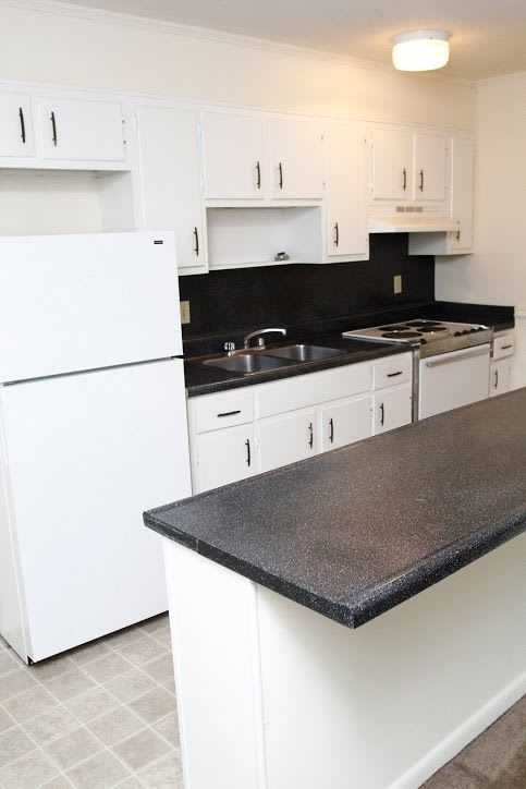 University Garden Apartment Homes – photo 3