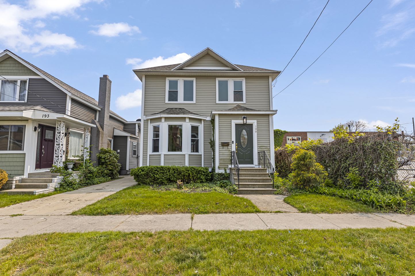 199 Houston Avenue – photo 1