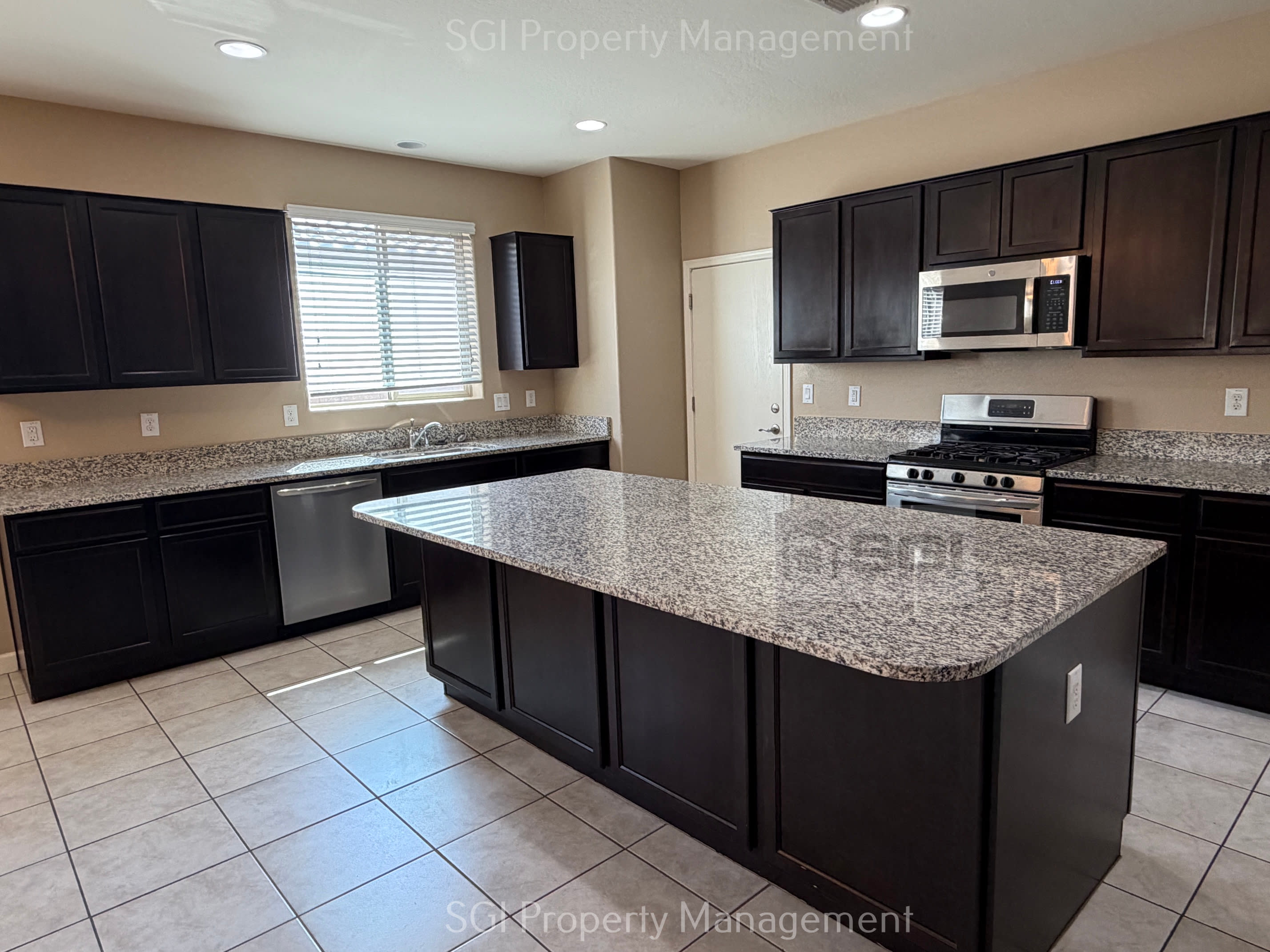 9324 W Windsor Blvd – photo 5