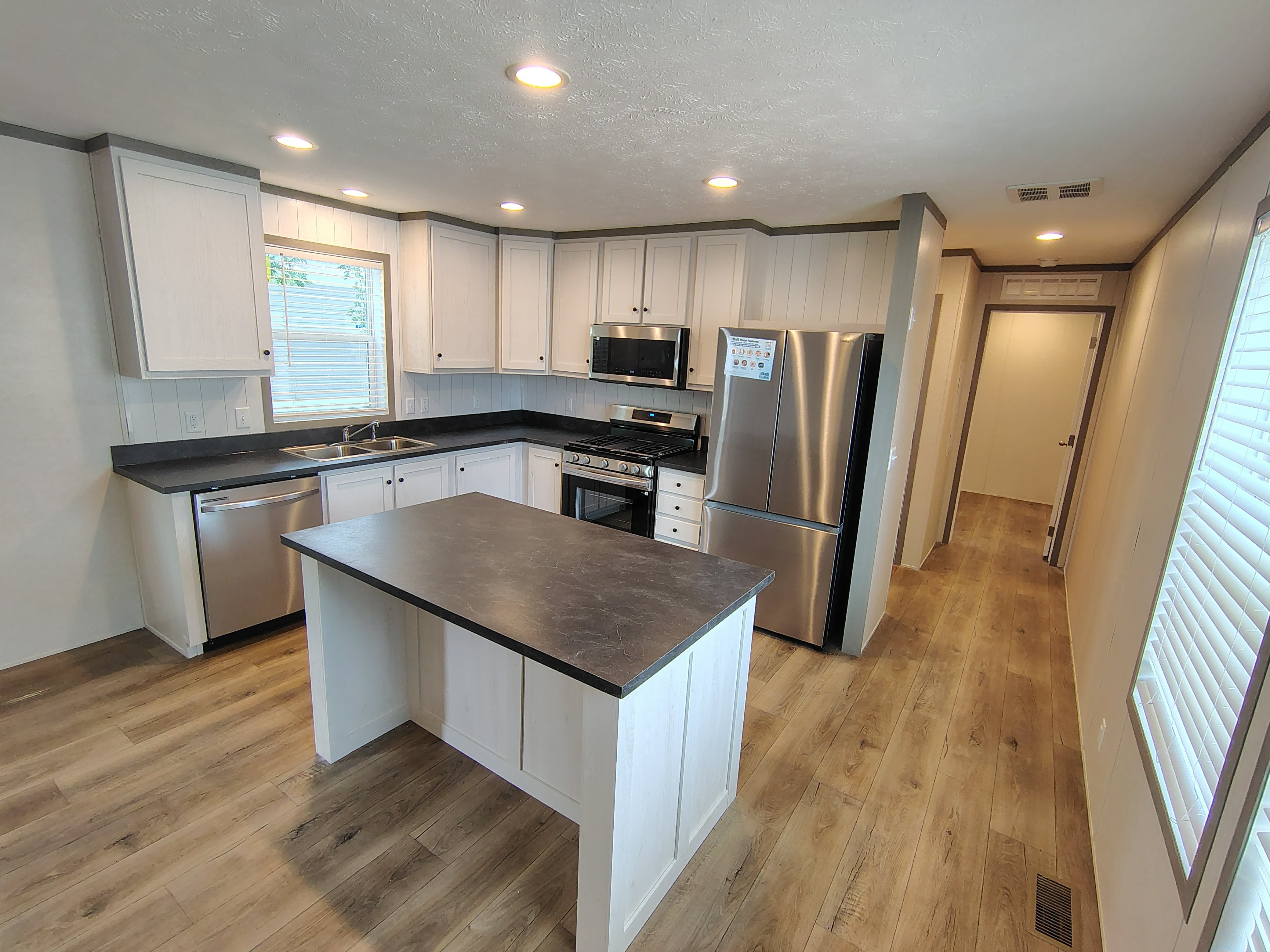 5168 Champagne – photo 1
