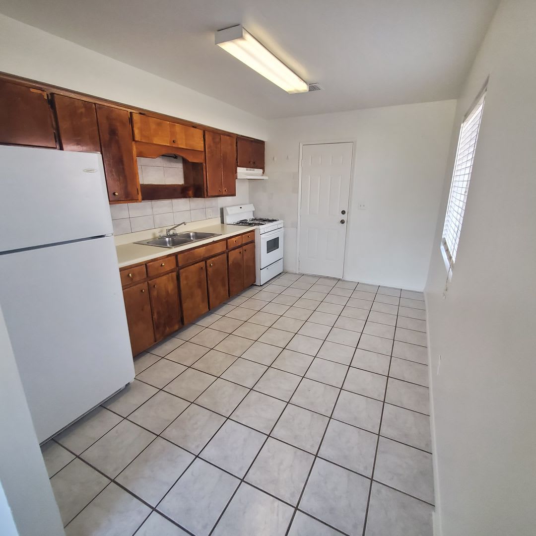 Cozy 2 BR in Brawley – photo 5
