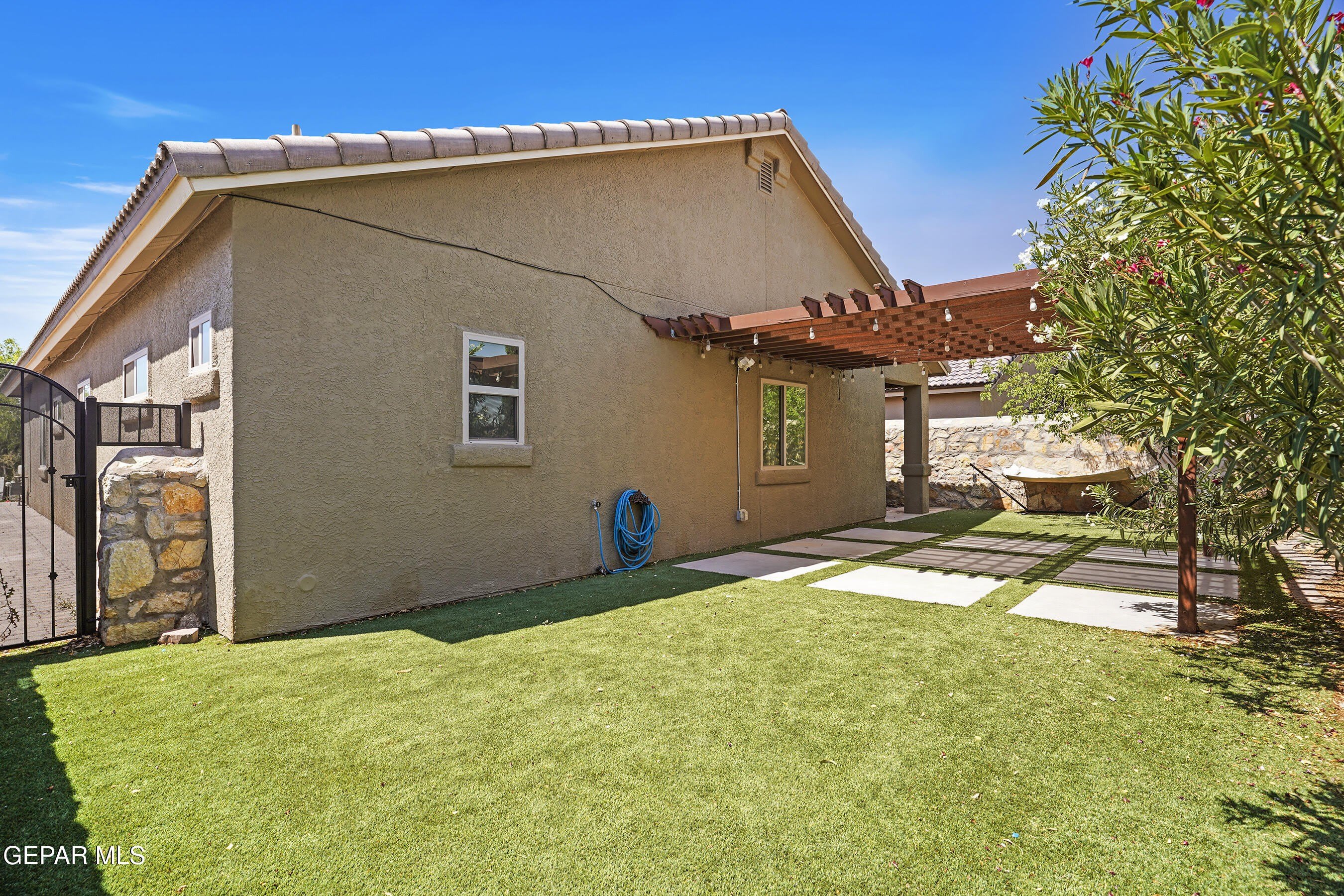 13665 LARTINGTON Street – photo 3