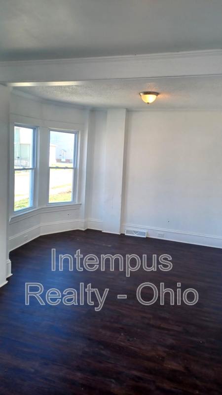 2070 W 105th St – photo 3