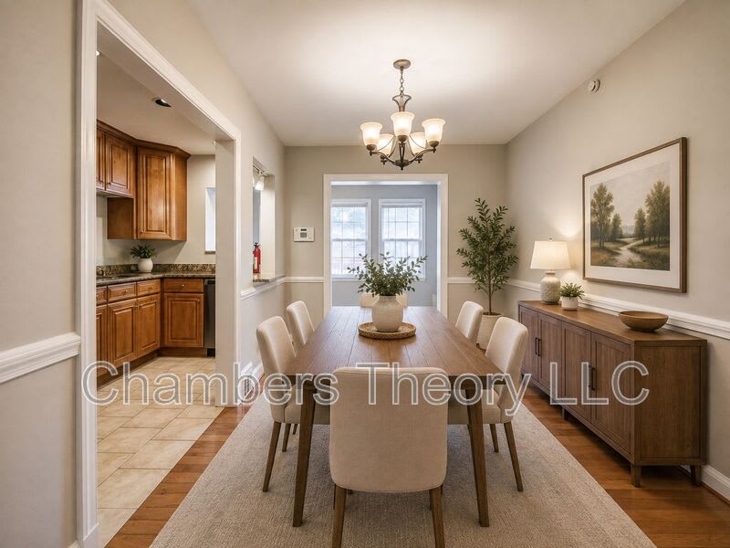 1417 Downing St NE – photo 4
