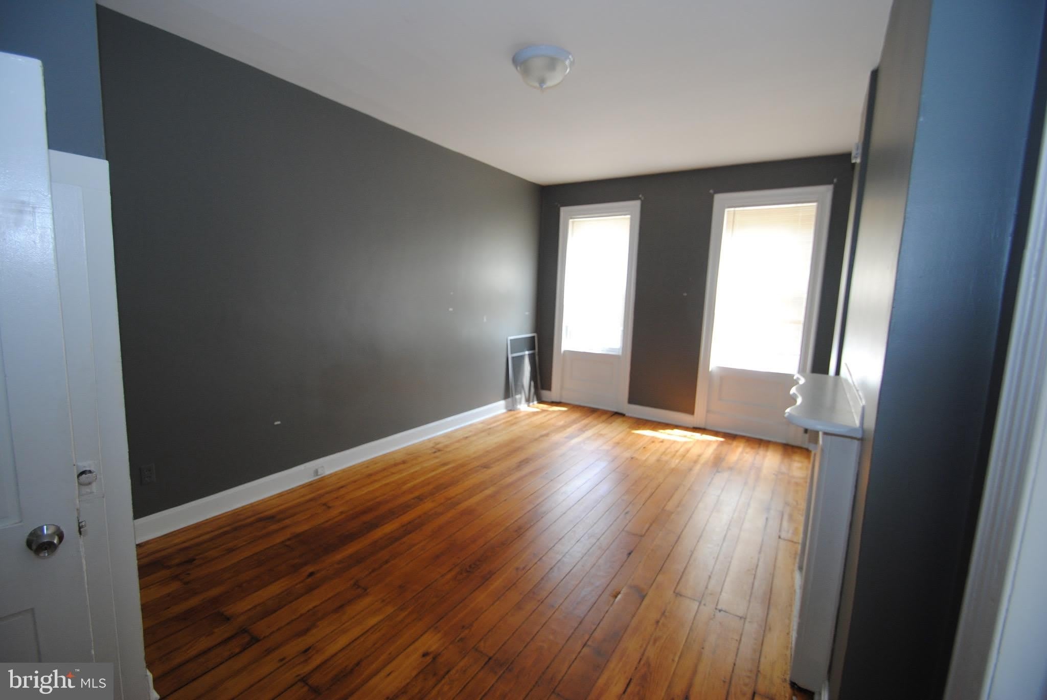 317 E UNION Street – photo 4