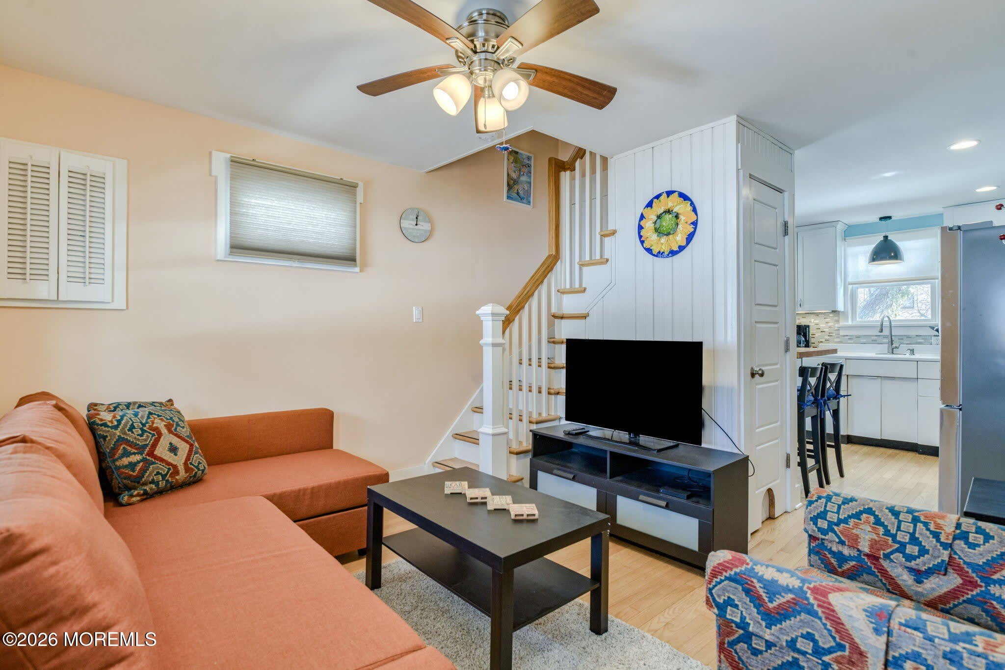 127 Lawrence Avenue – photo 2