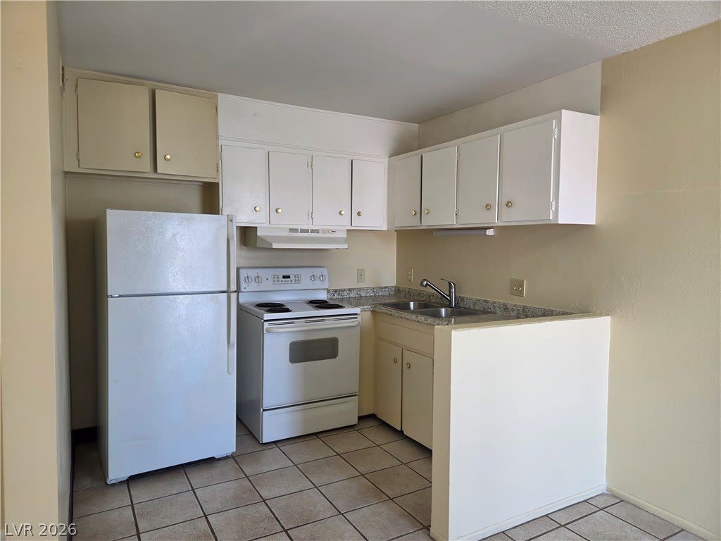 489 North Circle – photo 2