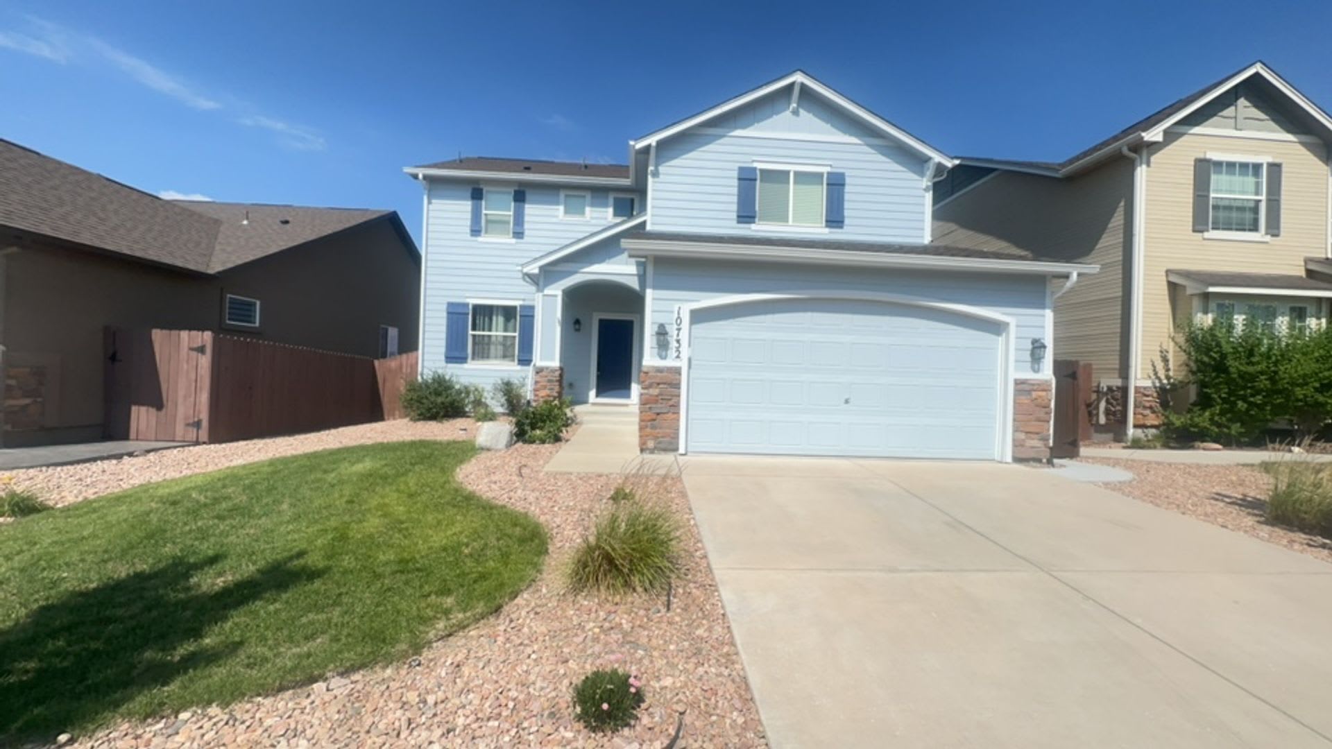 Pine Creek Beauty! 5 bedroom, 3.5 bath Home – photo 1