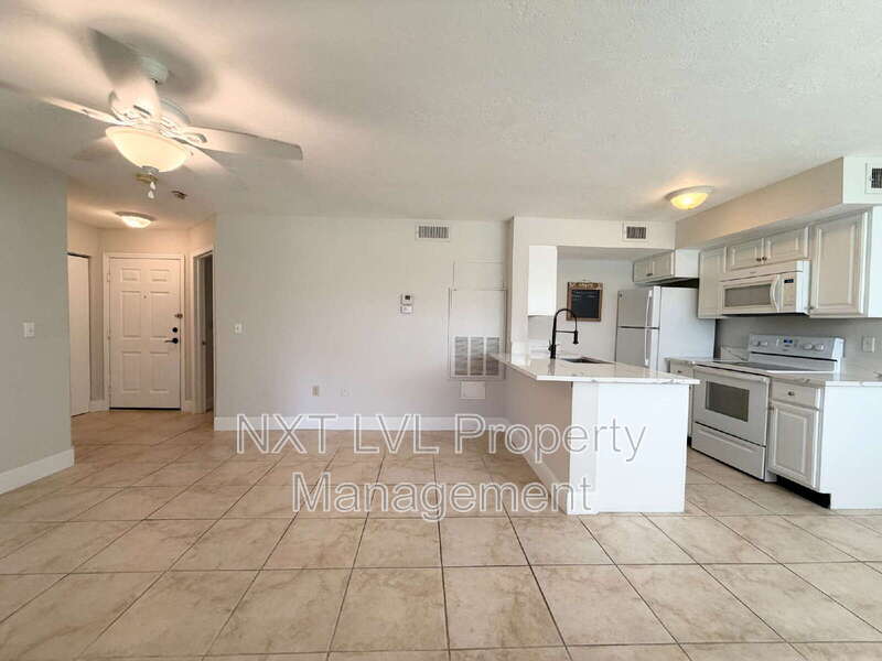 12560 Equestrian Cir – photo 3