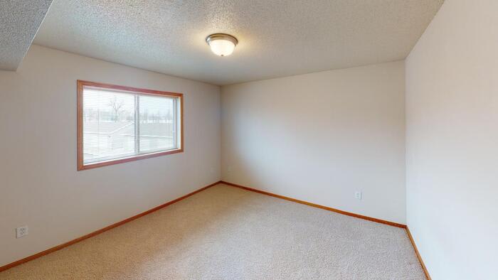 2801 Marina Road Southeast – photo 4