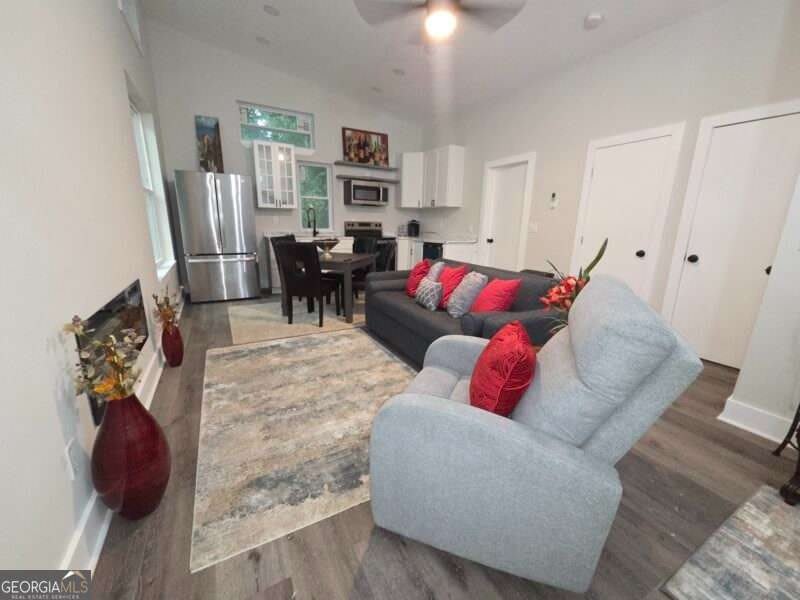 5634 Simpson Avenue – photo 4