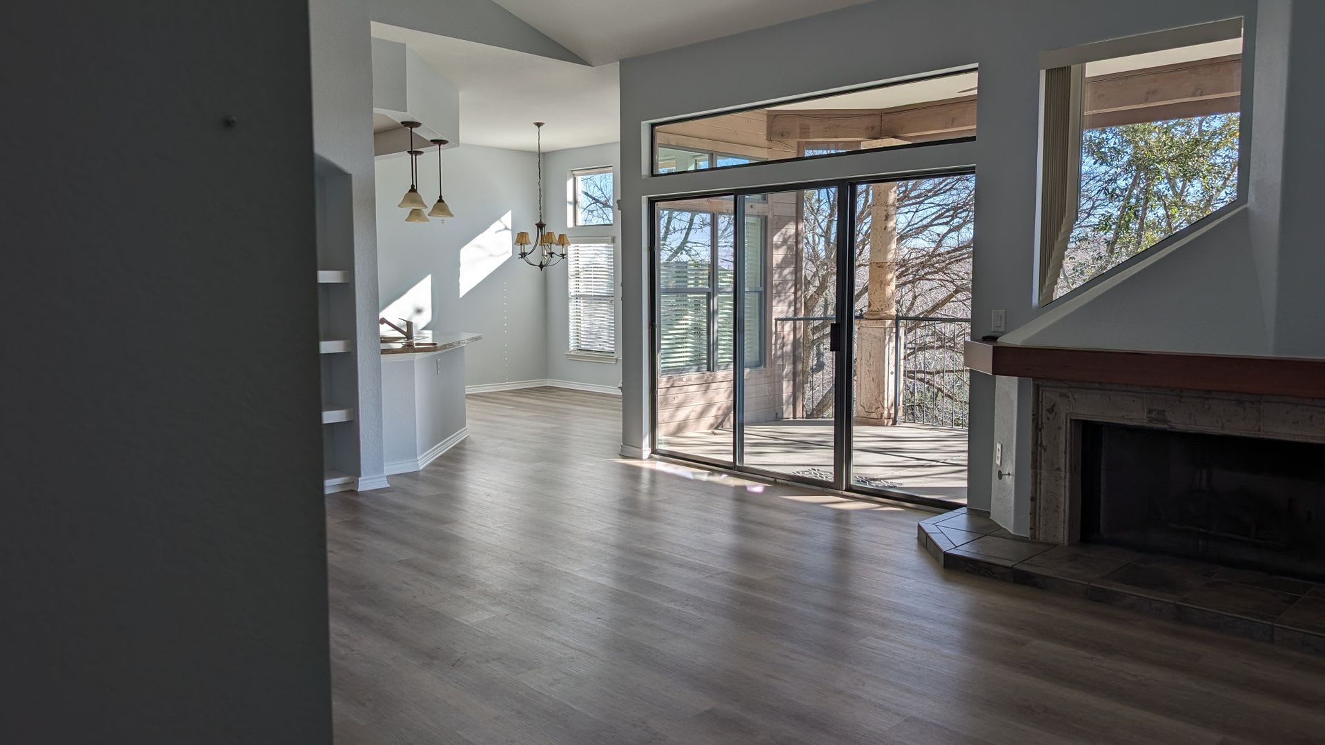 2 Bed 2 Bath Condo Near Blue Hole Park – photo 5