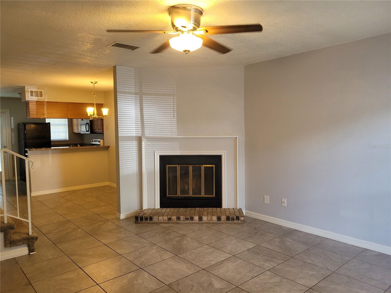 11301 Grandville Dr – photo 2