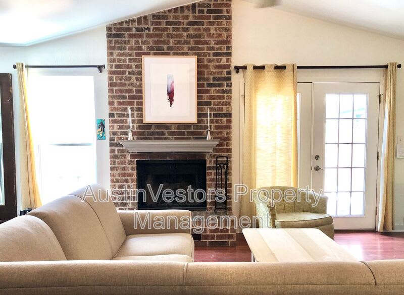 10302 Annie Oakley Trl. – photo 5