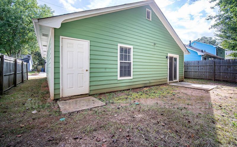 2840 Peeblebrook Court – photo 3