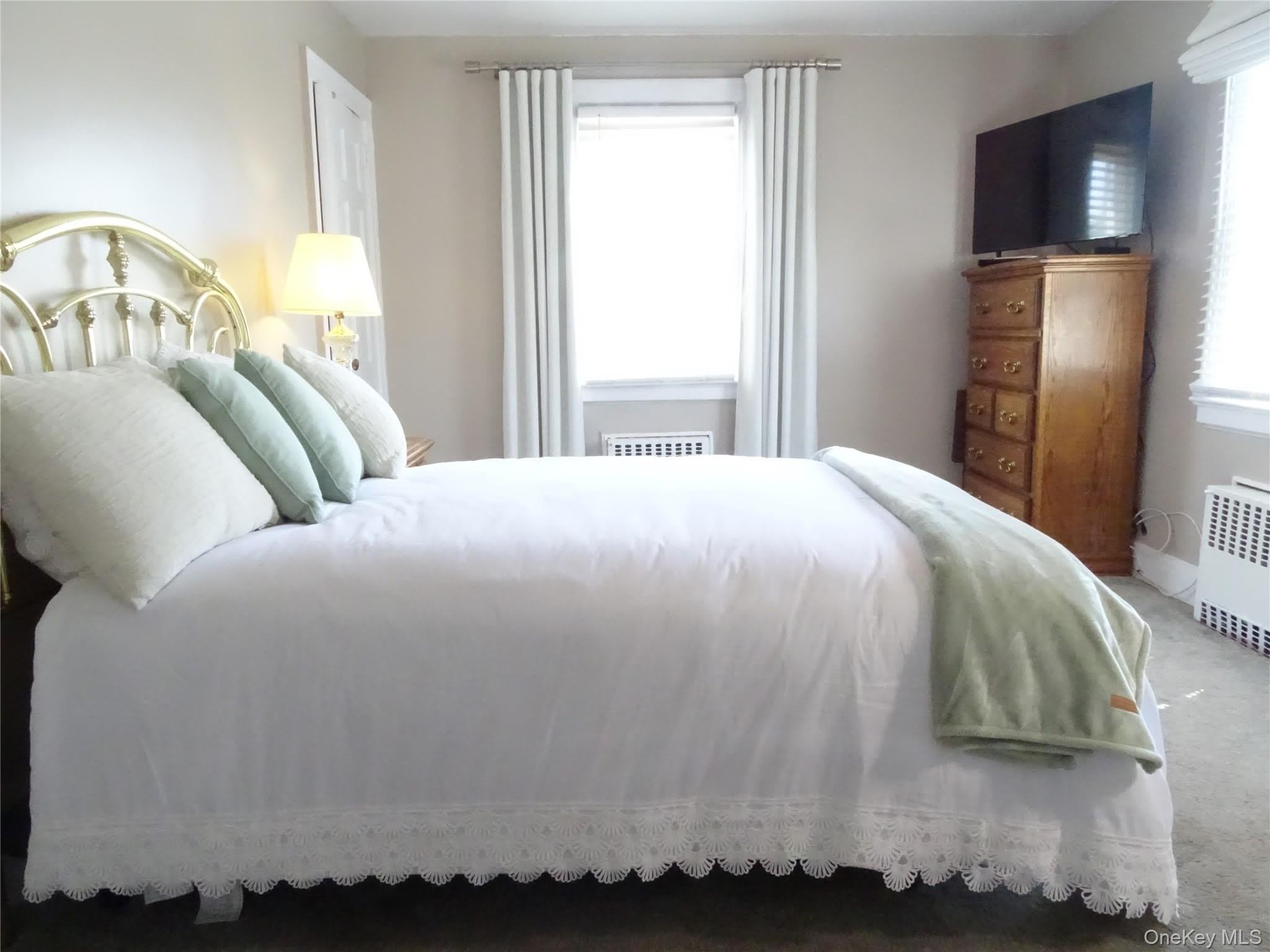 221 Grand Avenue – photo 3