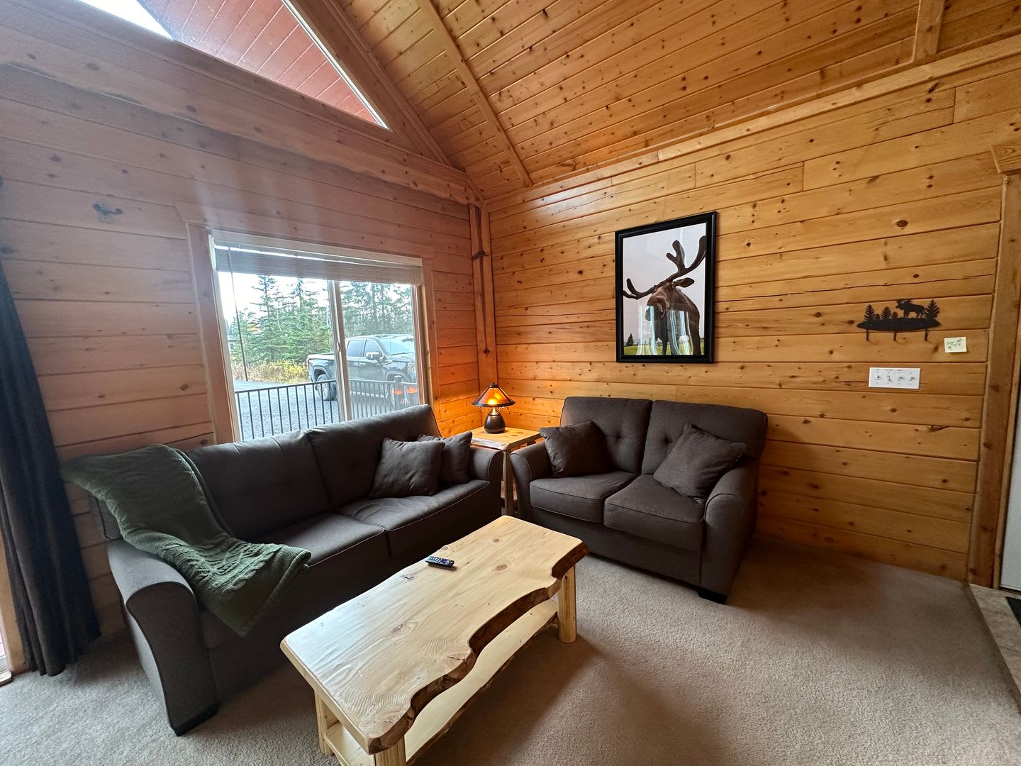 SEASONAL FURNISHED HOME! – photo 5