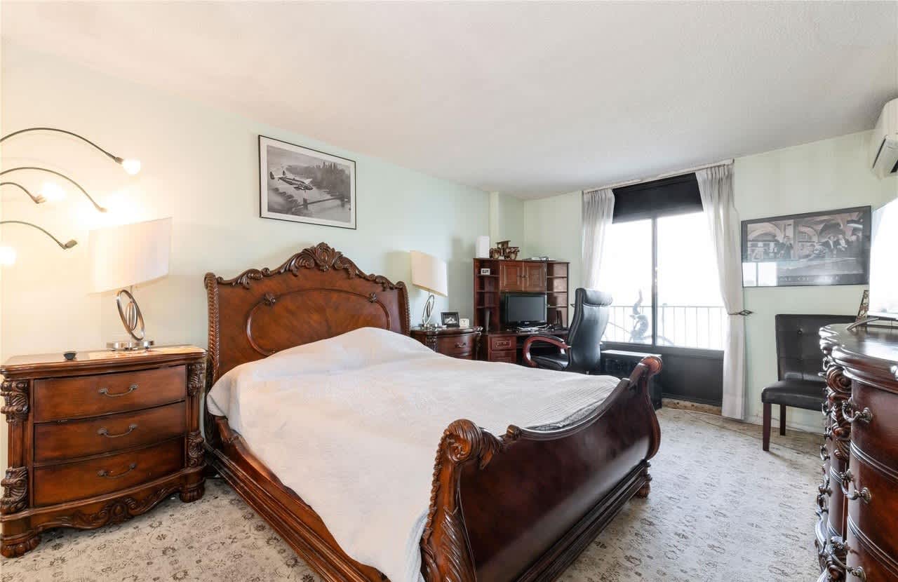 2540 Shore Blvd # SI4112906TG – photo 5