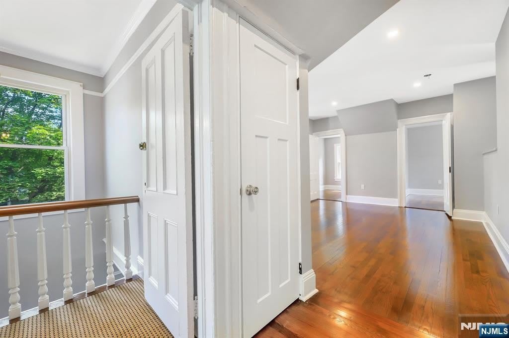 40 Legion Place – photo 5