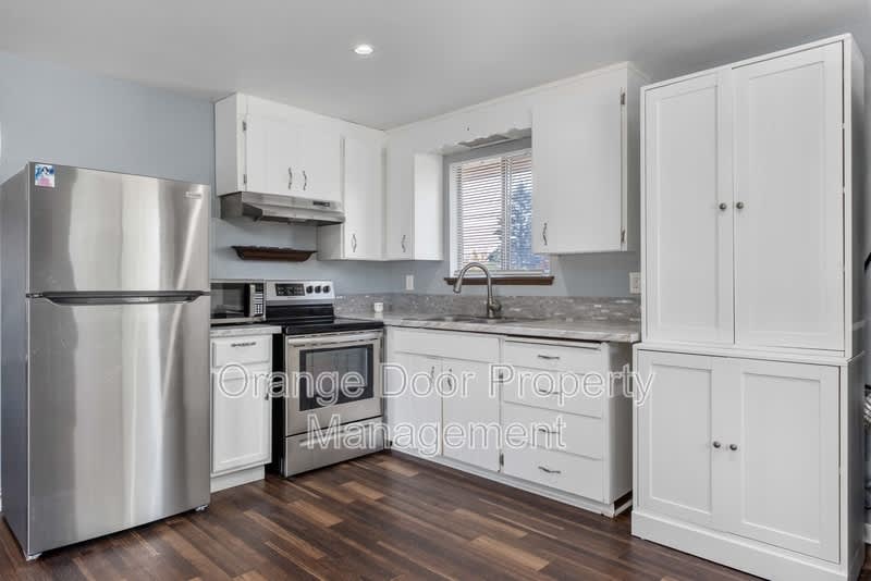 1613 Wheeler Street South – photo 5