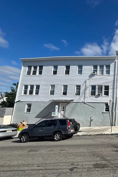 112-114 Birch Street – photo 1