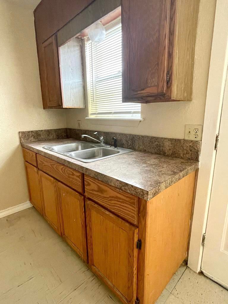 712 Sugar Cane Dr – photo 4