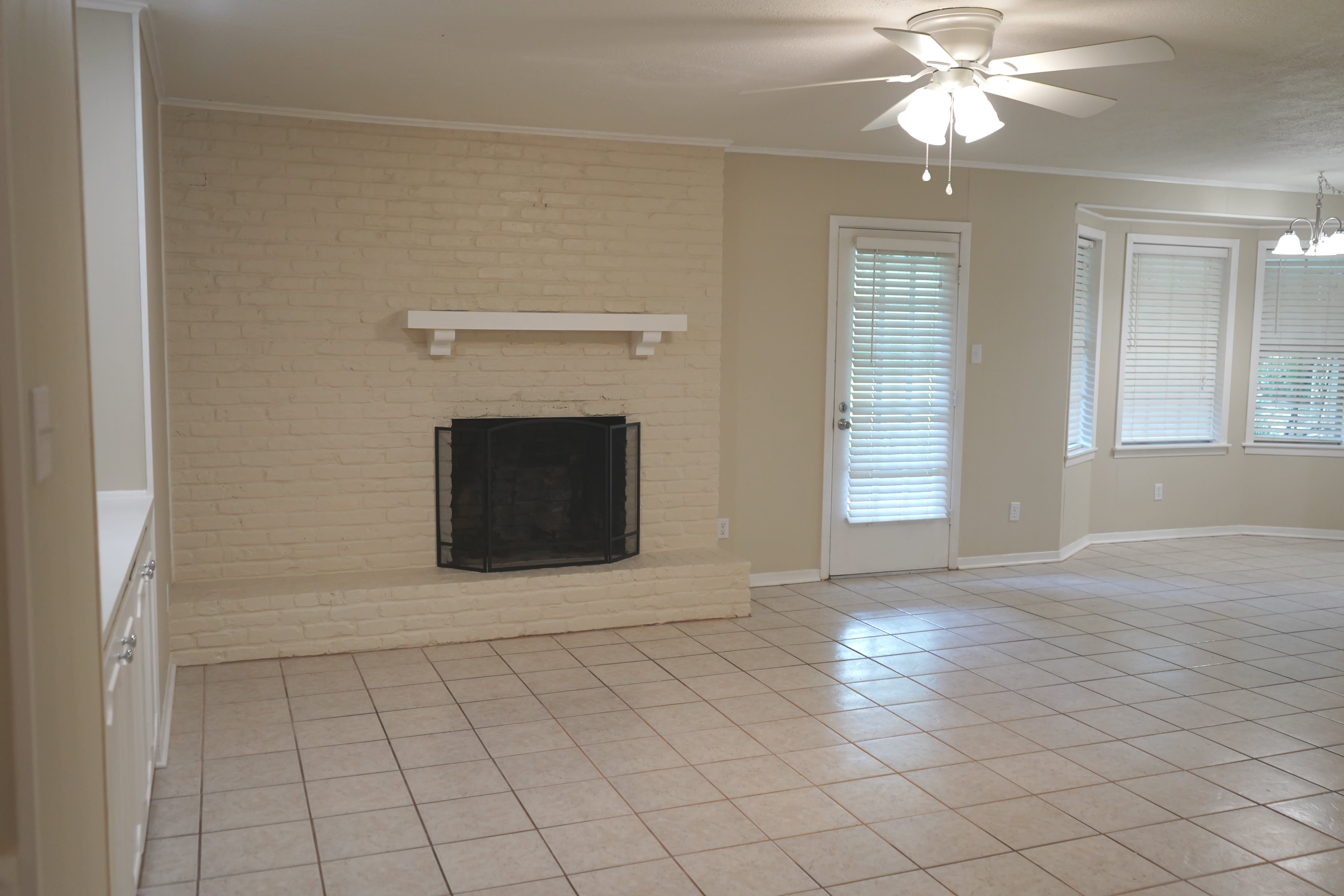3507 Silverwood Dr – photo 5