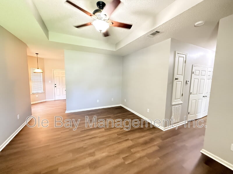 3420 Fairfield Rd – photo 5