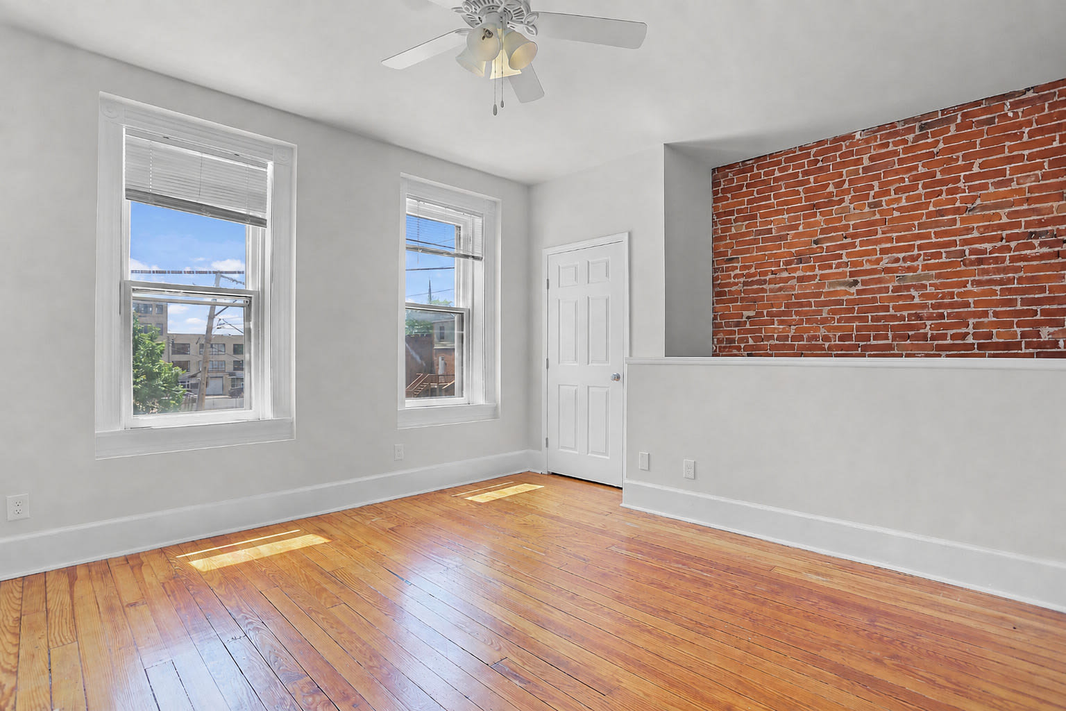 2309 Shenandoah Avenue – photo 3