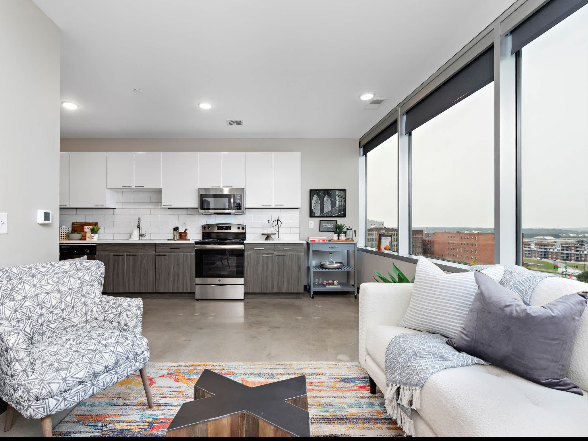 Flashcube Luxury Apartments – photo 3