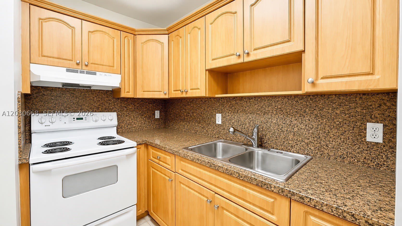 9100 SW 137th Ter – photo 3