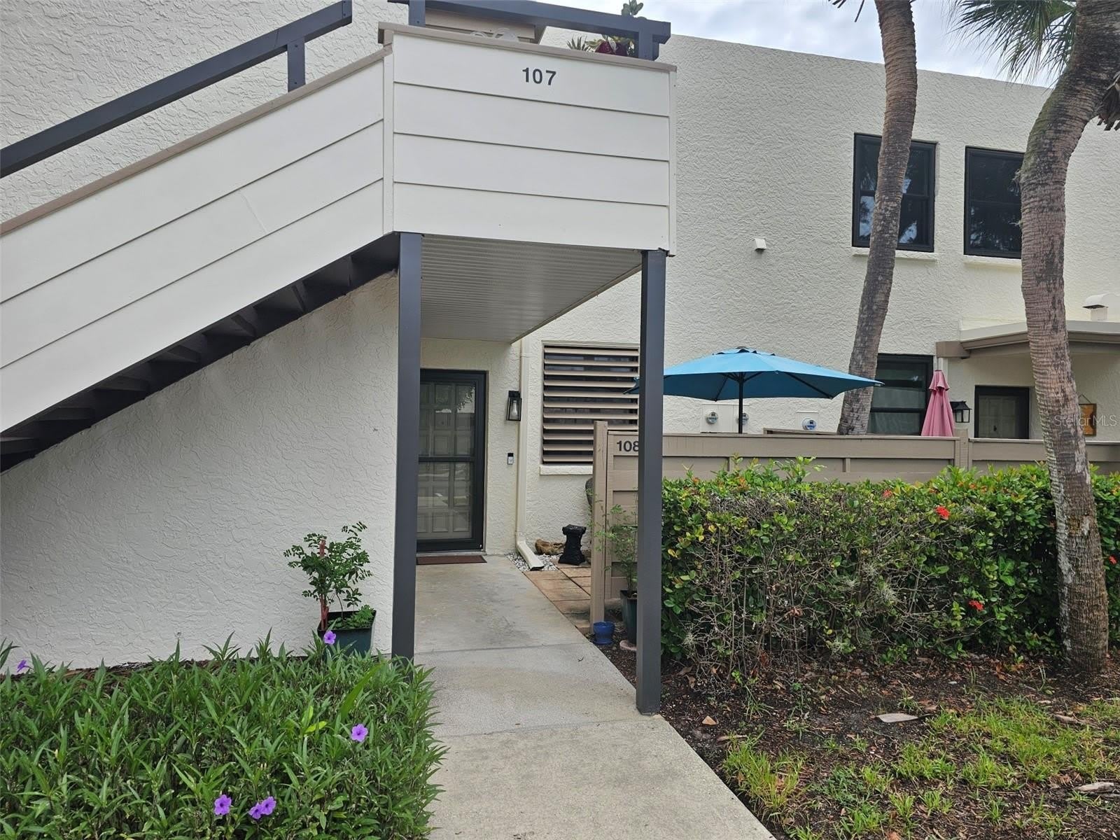 108 PINEHURST Drive – photo 2