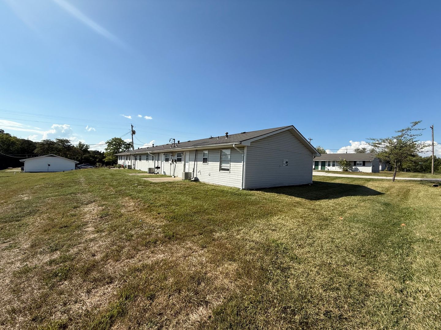 Nice 2 Beds and 1 Bath Northern Columbia – photo 2