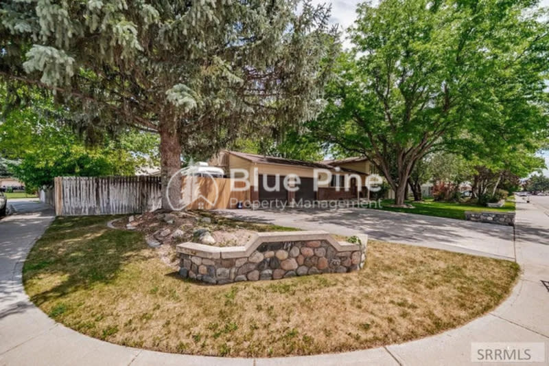 648 Buckboard Lane – photo 3