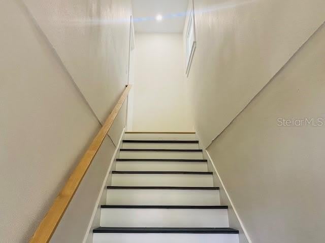 135 48TH Avenue N – photo 4