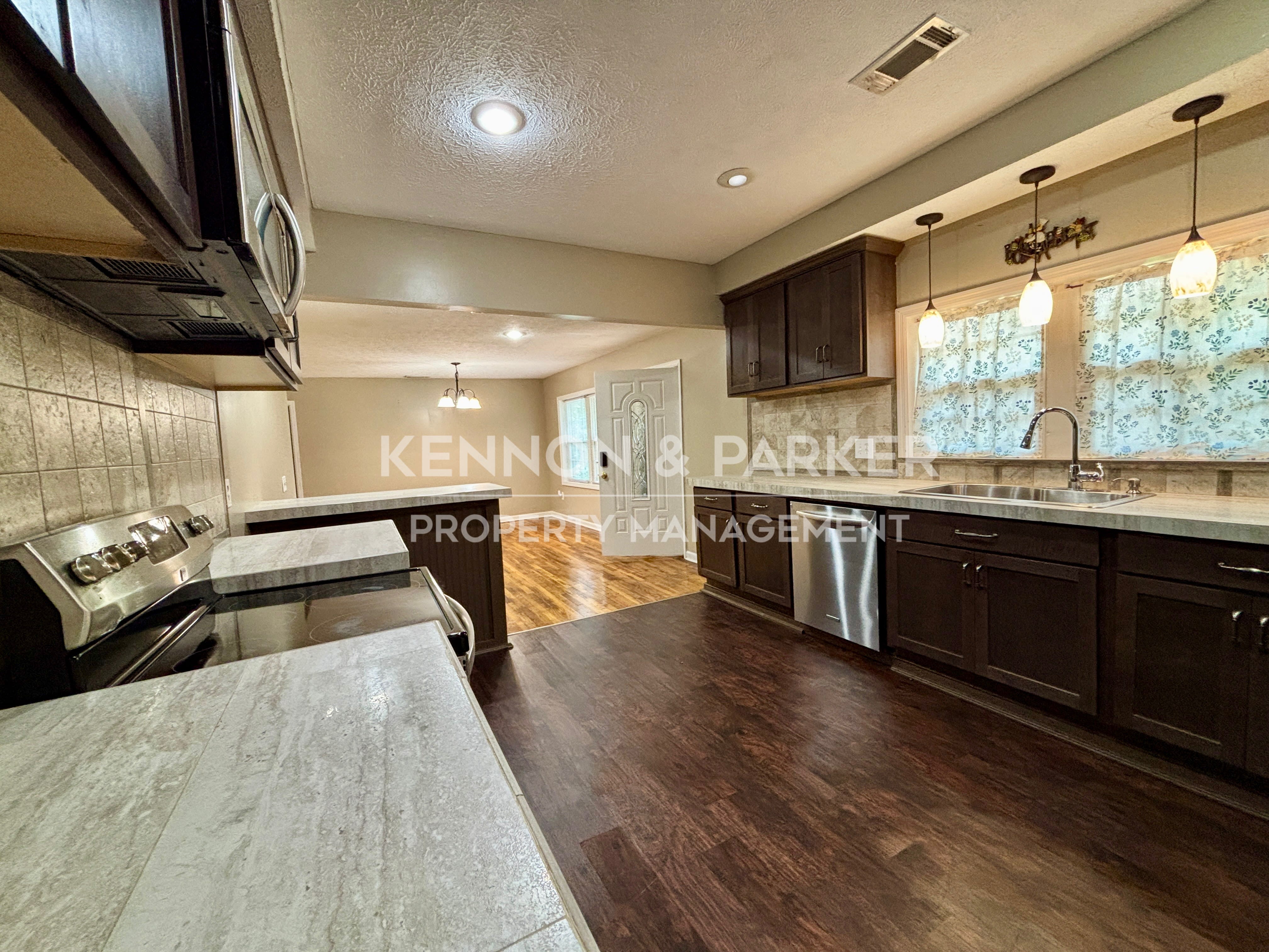 503 Lake Condy Rd – photo 4