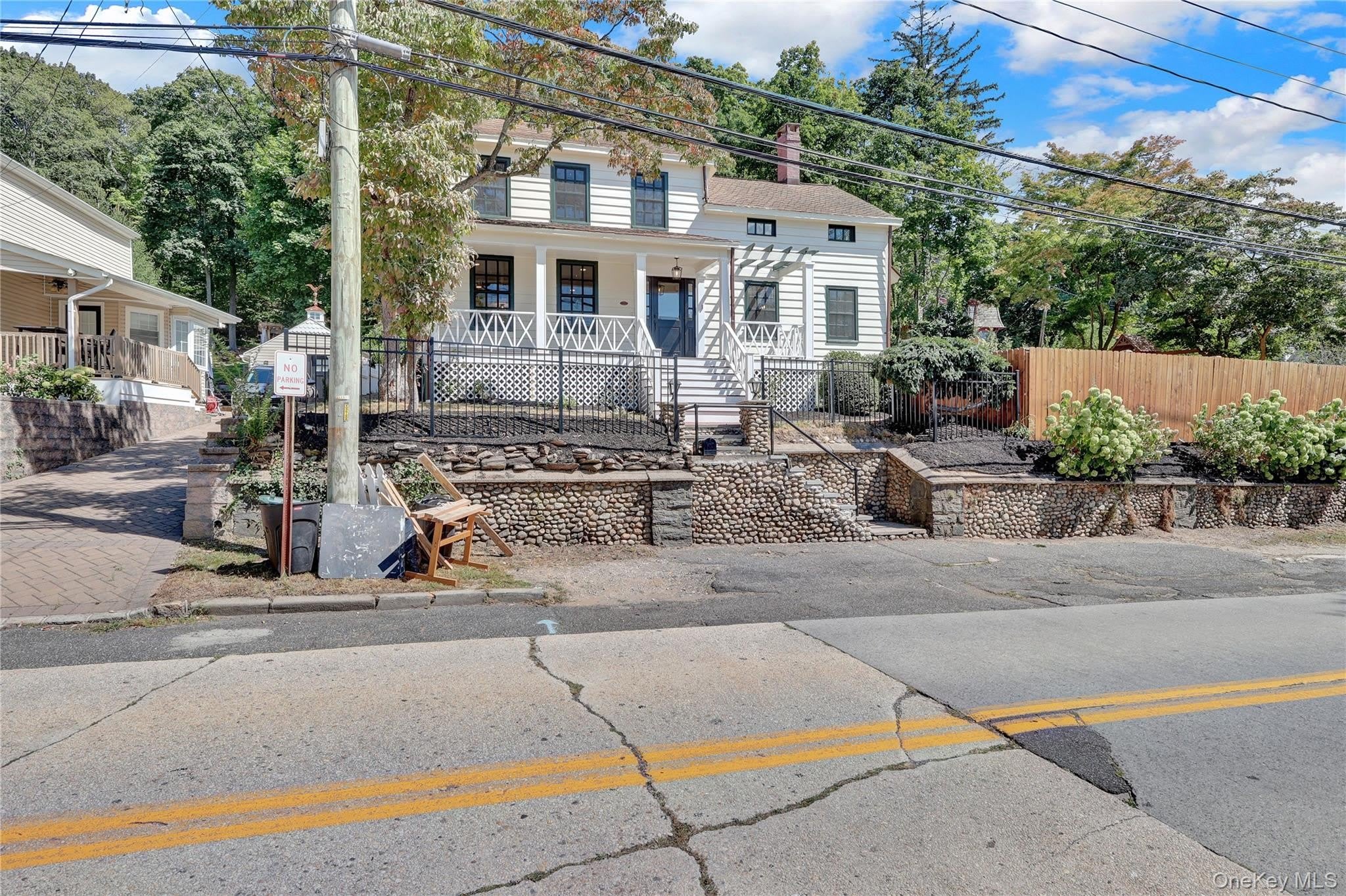 324 Woodbine Avenue – photo 2