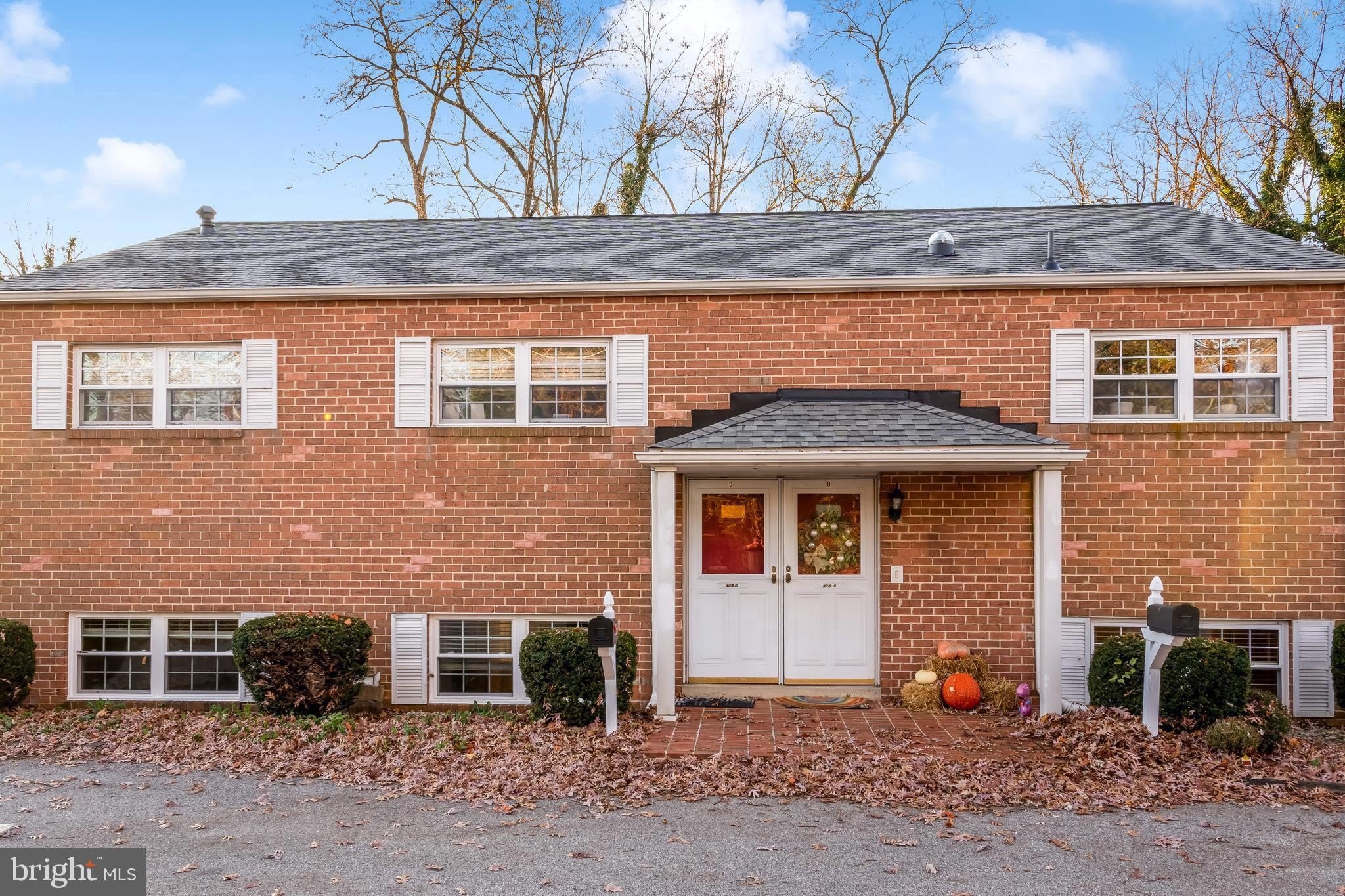 428 MONTEMAR Avenue – photo 4