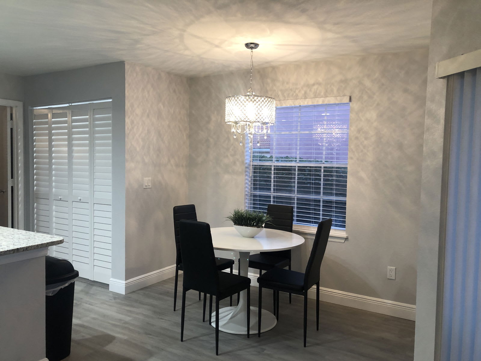 7350 Westpointe Boulevard – photo 2