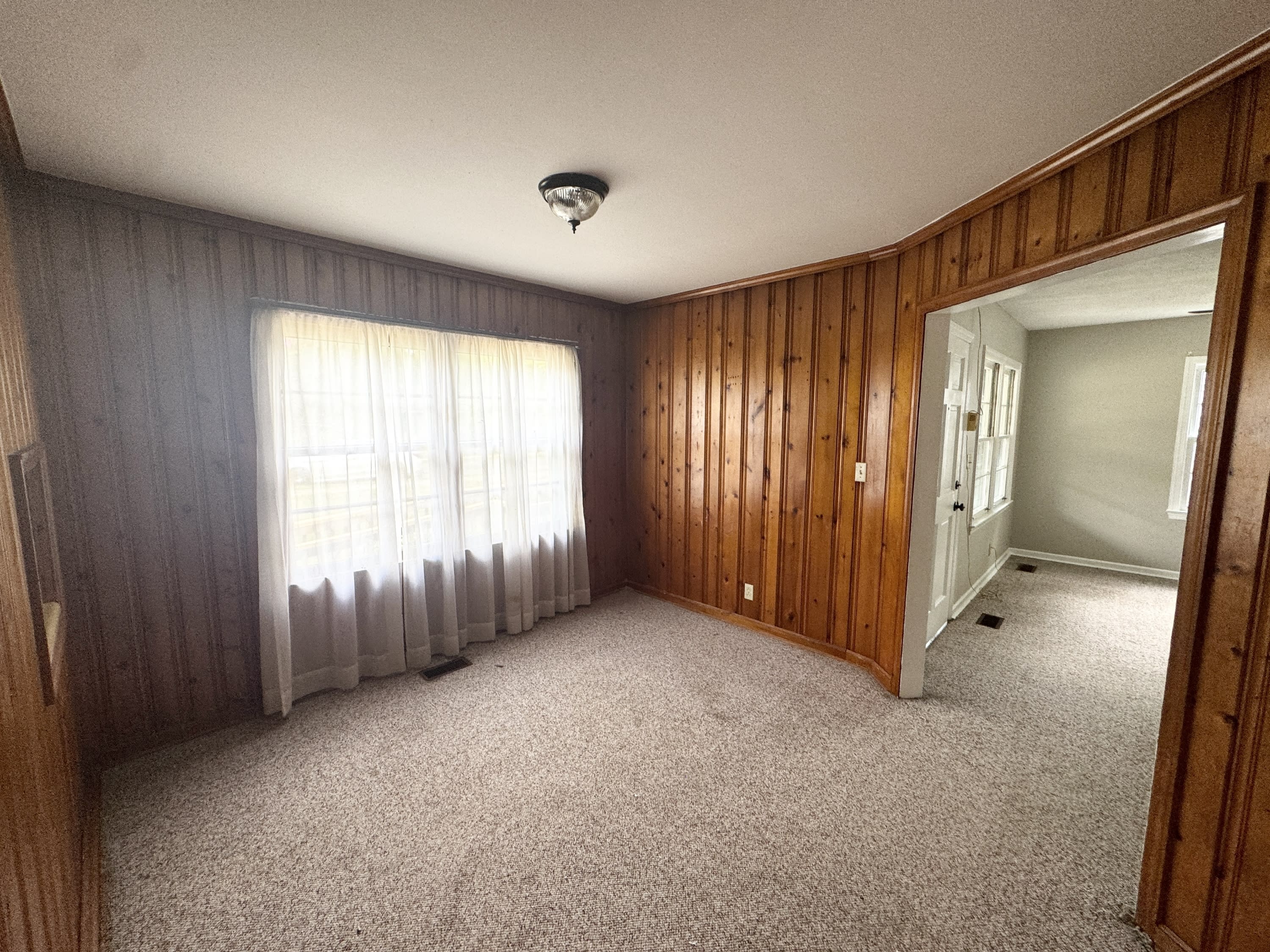 221 Shirley Drive – photo 5