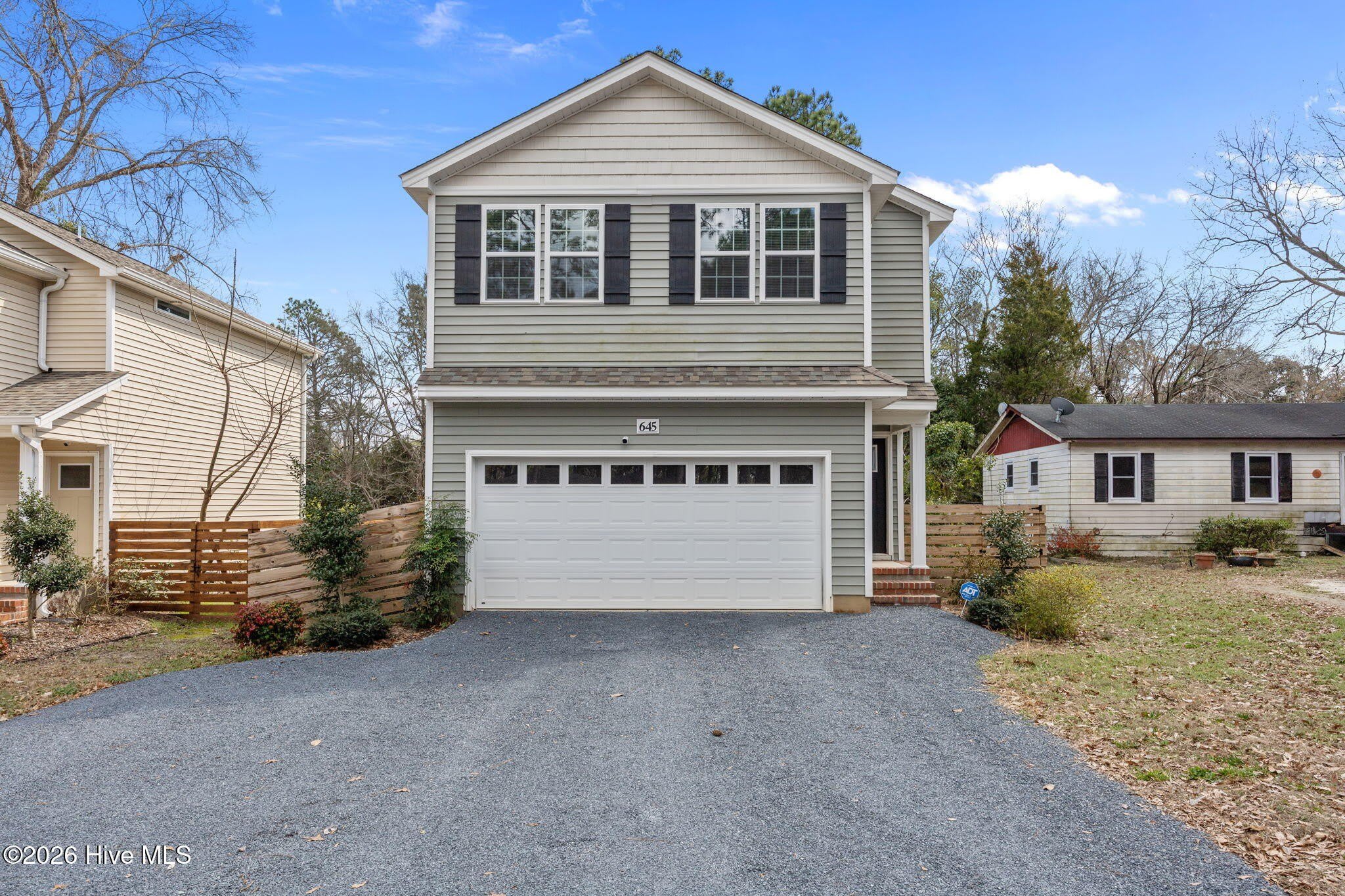 645 S Gaines Street – photo 3