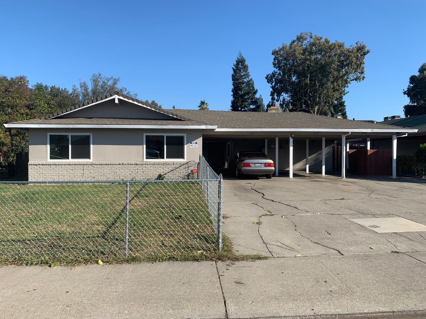 830 Astor Street – photo 1
