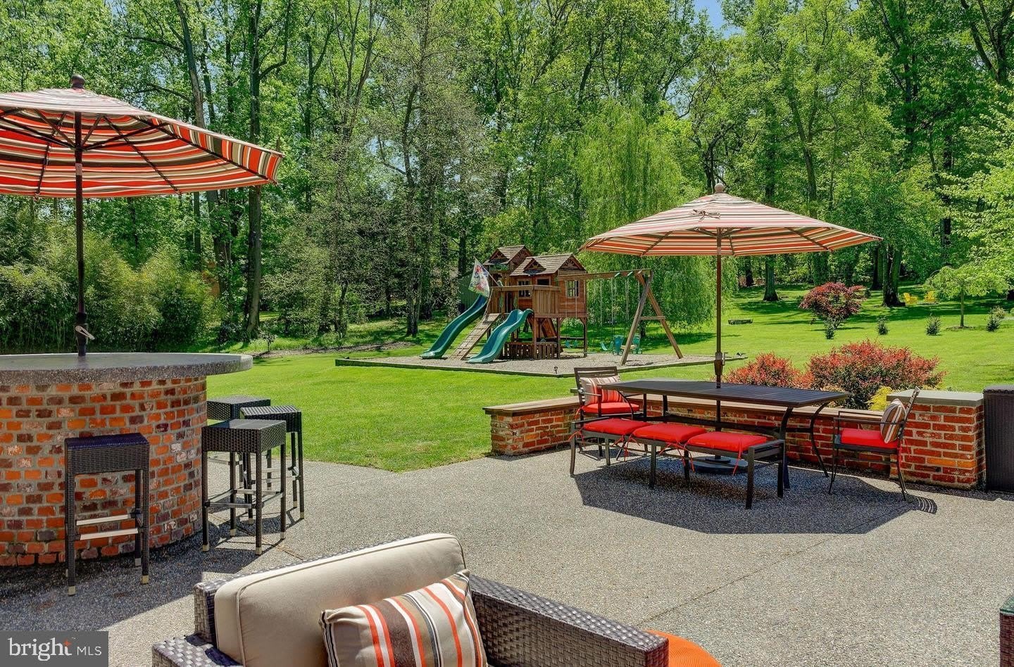 1127 WINDING Drive – photo 5