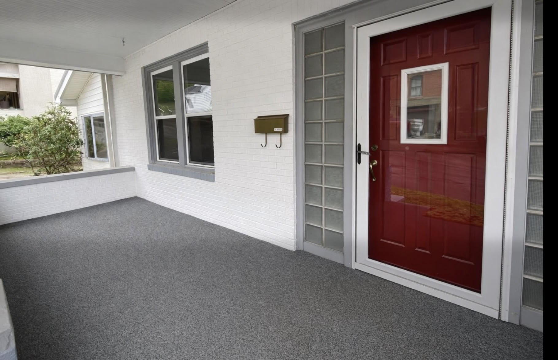 606 Dickenson St – photo 2
