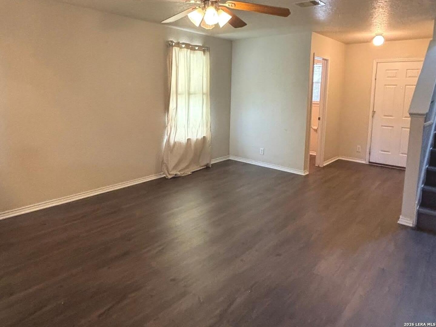 136 Hampton Way – photo 3